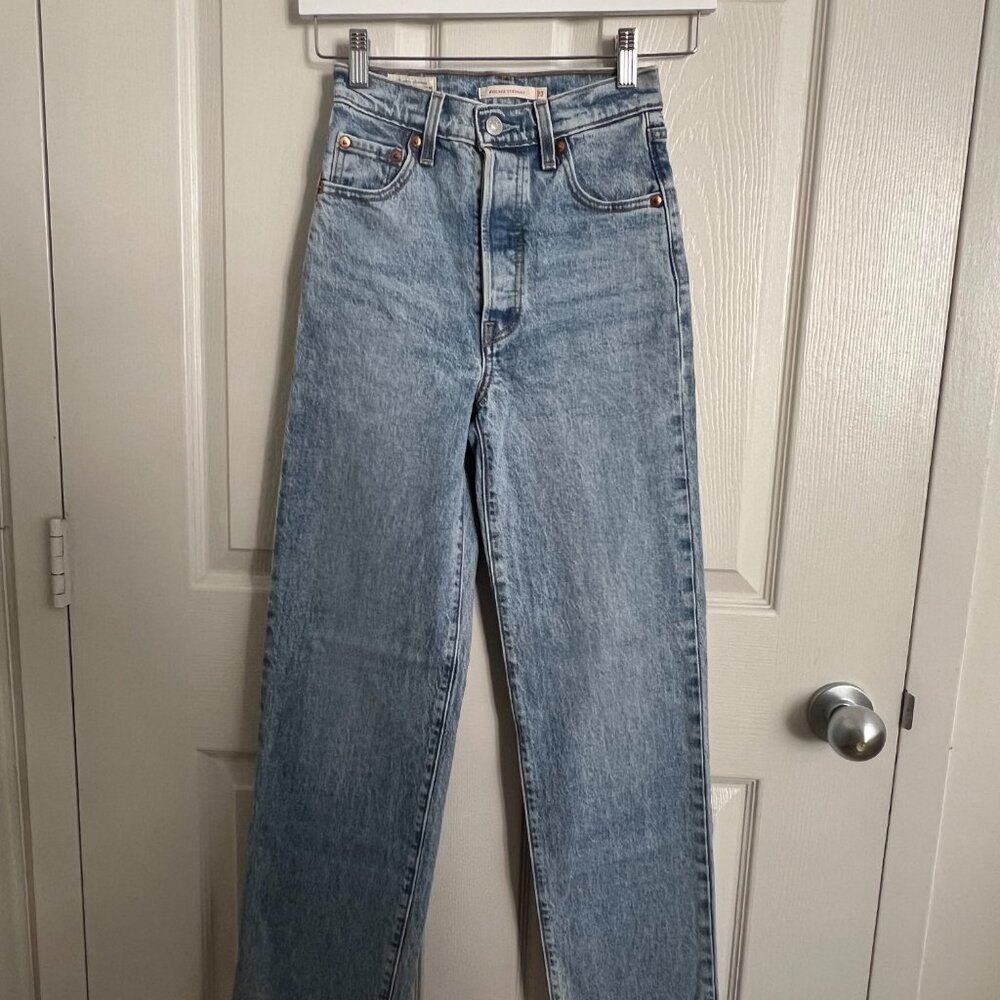 Levi’s Ribcage Straight Jean (S 23/L 29) US